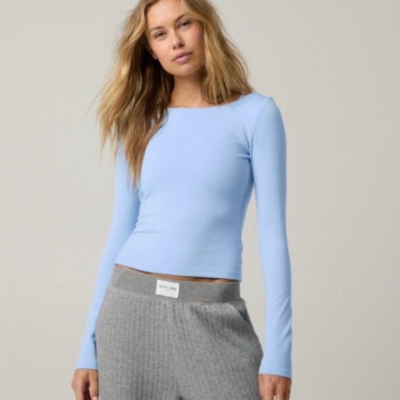 Aerie OFFLINE Hugger Deep Blue Low Back Top - Size XS- athleisure athletic gym - Picture 2 of 11